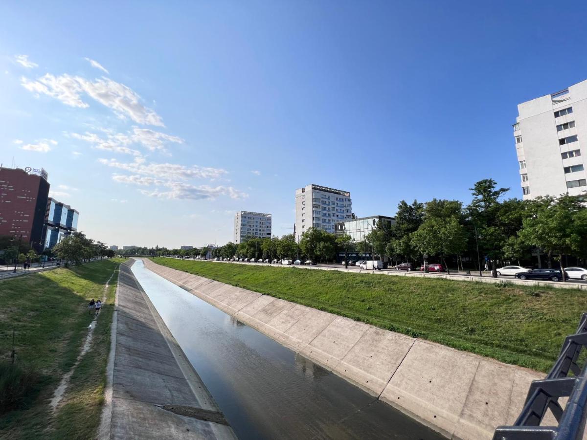 3 Rooms Apartment Palace View Iasi Ngoại thất bức ảnh